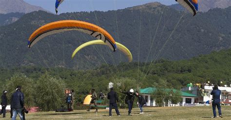 Himachal Pradesh: Paraglider found dead in Mandi, second death reported ...