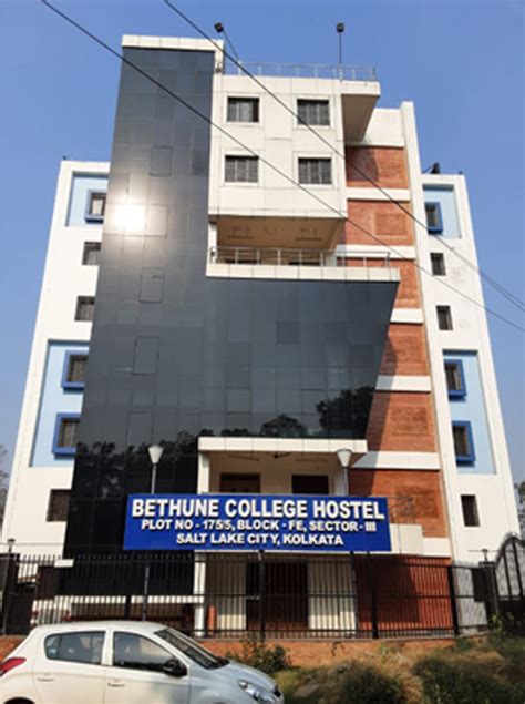 Bethune College : Facilities