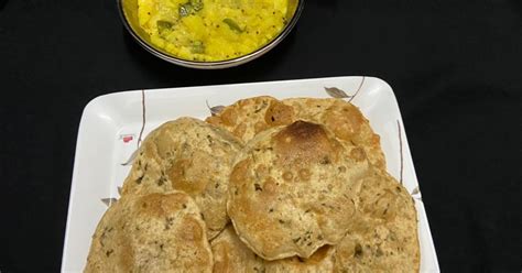 Methi poori /Aloo sabji Recipe by Travel with Hena - Cookpad