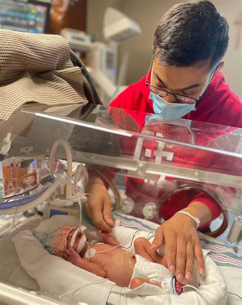 Baby survives shooting that left pregnant mother, 2 others dead in ...