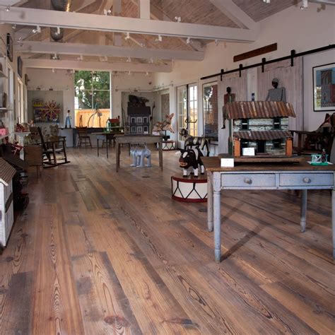 Choosing the Best Wide Plank Wood Flooring | Elmwood Reclaimed Timber