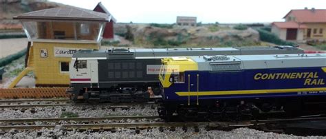 Startrain - Ya disponibles, 319 Mercancías y Continental, NEM651 ...