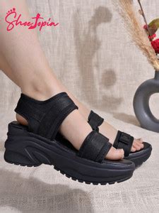 SHOETOPIA Girls Velcro Heels Price in India - Buy SHOETOPIA Girls ...