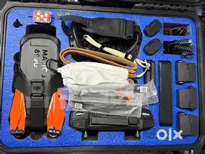 DJI Mavic 3 Cine Premium Combo Camera Drone with DJI Goggles 2 - Games ...