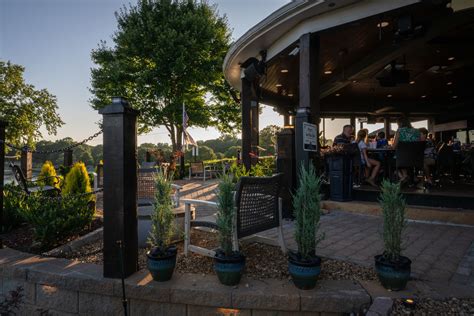 Eddie's on Lake Norman: Captivating Culinary Art Through our Gallery