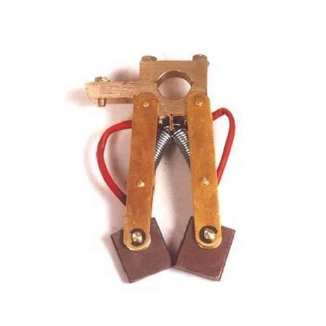 Brush Holder - Generator Carbon Brush Holder Manufacturer from Coimbatore