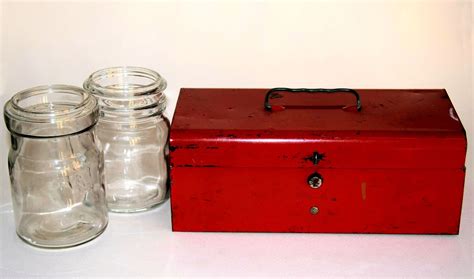 Repurpose Old Tool Box 的图像结果