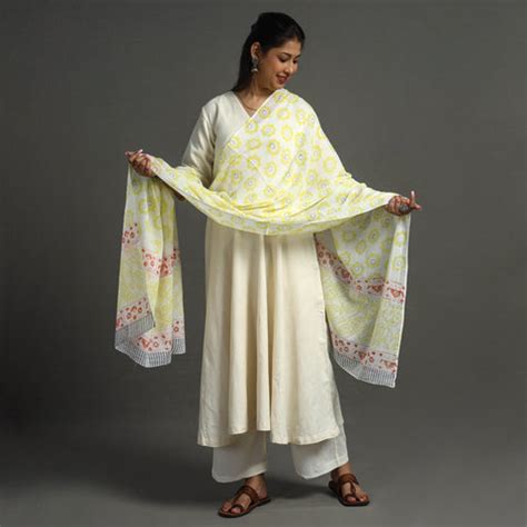 Sanganeri Dupattas - Buy Sanganeri Block Printed Cotton Dupattas Online ...