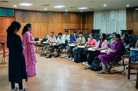 Workshop on Navigating Transitions Coping with Homesickness, Peer ...