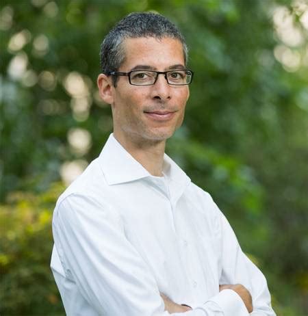 Two Johns Hopkins alumni win MacArthur 'genius grants' | Hub