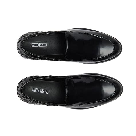 HAND WOVEN SLIP-ONS- BLACK – The Alternate