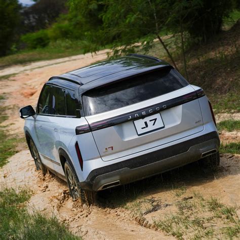 Jaecoo J7 now available in Malaysia from RM138,000 to RM148,000 ...