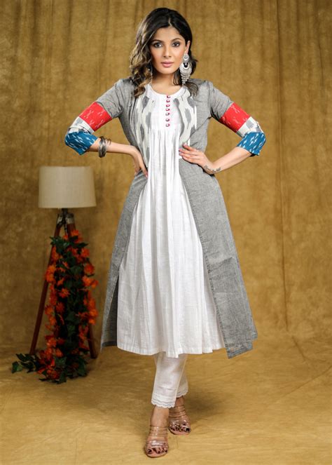 Delicate White Cotton Sleeveless Kurta – Sujatra
