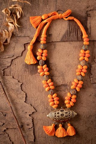 PATWA (The Thread Craft of India) – Miharu Crafts