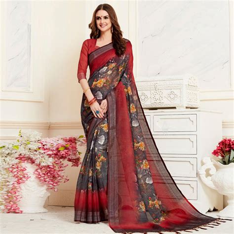 Appealing Black Colored Casual Floral Digital Printed Linen Saree