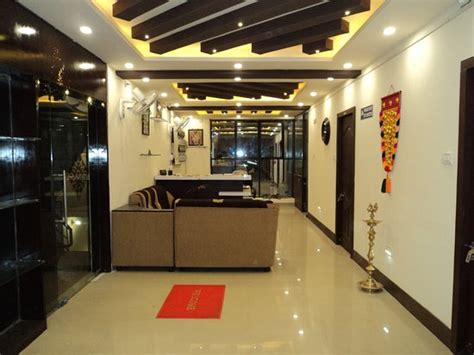 MANI'S RESIDENCY (Madurai, Tamil Nadu) - Hotel Reviews, Photos, Rate ...