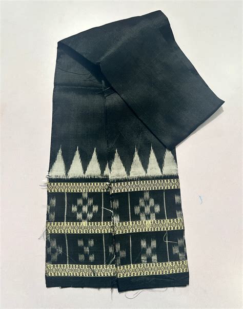 Odisha Handloom Sambalpuri bandha Pure Silk Blouse Piece – Rashmi Sarees