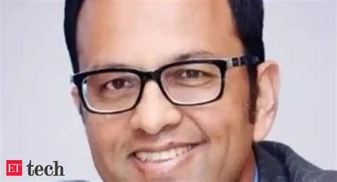 Ola Cabs CEO quits; Elon Musk scores big win in China