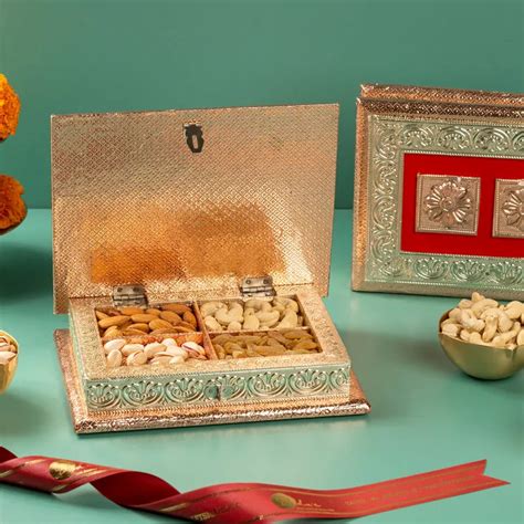 Dadus Mithai Vatika Dryfruit Box Option - 8