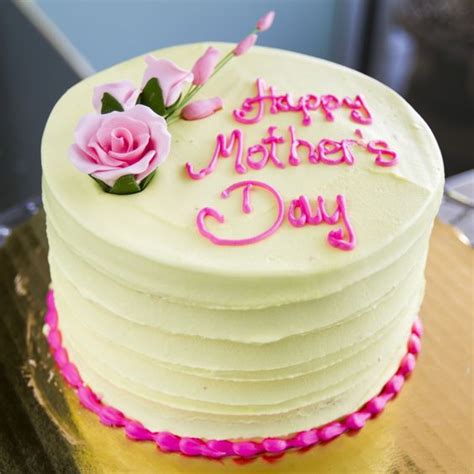 Buy Mothers Day Cream Cake Online | YummyCake