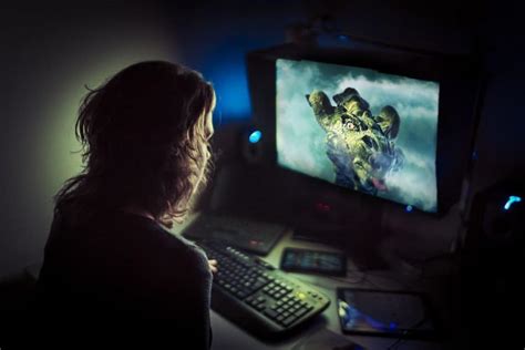 Buying Used Computer 的图像结果