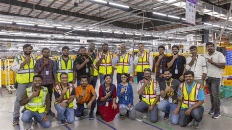 Amazon India employees - About Amazon India