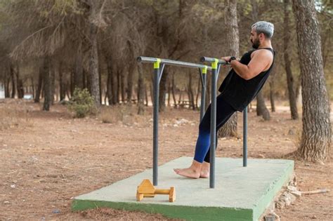 Playing Sports 的图像结果
