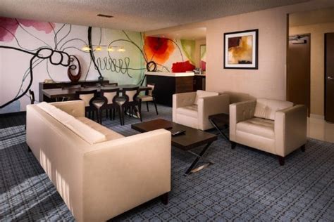 DoubleTree by Hilton Whittier Los Angeles - Hotel Reviews, Photos, Rate ...
