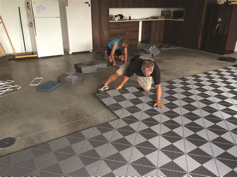 Diy garage floor tiles upgrade the look of your garage flooring – Artofit