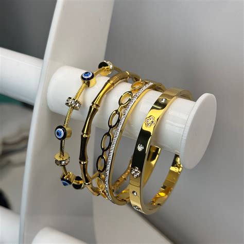 Loopsie | Anti-Tarnish Bracelets Online India – Chains, Cuffs & Bangles