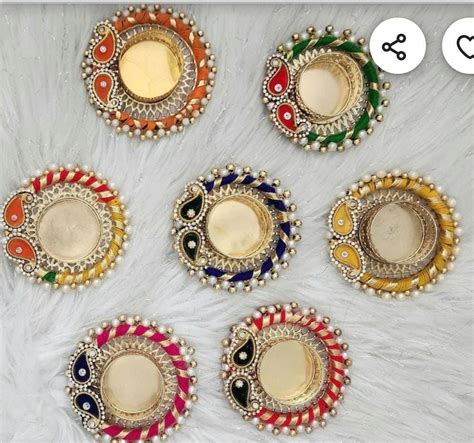 Traditional t light holder – Swastik Hampers