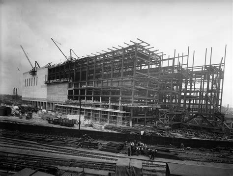 'The Cathedral of Electrons' - The Story of Battersea Power Station - Flashbak