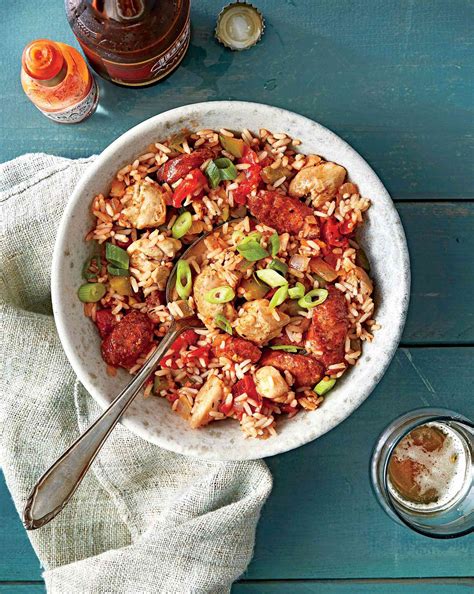 What's the Difference Between Gumbo and Jambalaya?