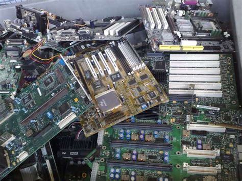 Recycle Computer Parts 的图像结果