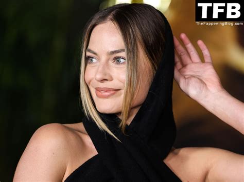 Margot Robbie Sexy (114 Photos) - Sexy e-Girls🔞