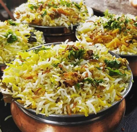 Some Best Hot Tasty Biryani Varieties for Weddings