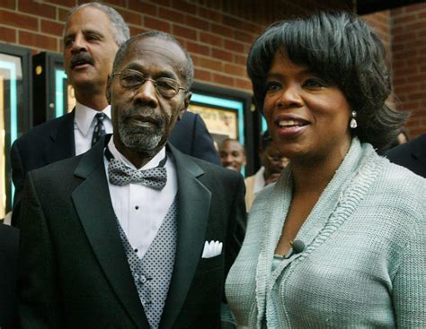 Oprah Winfrey’s father Vernon dead at 88: Nashville businessman passes ...