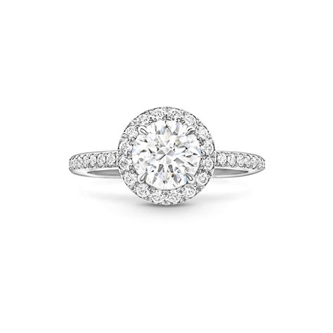 The One Double Halo極細微密釘鑲嵌訂婚鑽戒 | Harry Winston