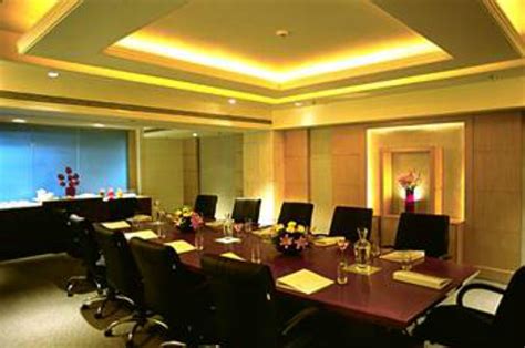 LEMON TREE PREMIER, JAIPUR HOTEL | 4⋆ Hotel in Heart of the City