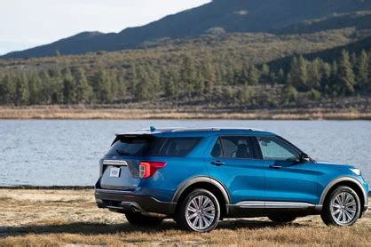 2021 Ford Explorer Hybrid Review, Pricing, & Pictures | U.S. News