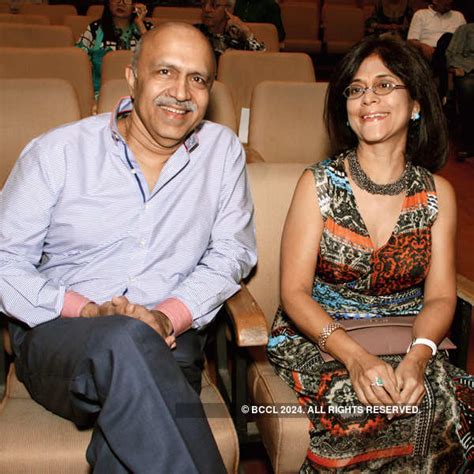Gope M Vaswani with wife Jyoti during a musical evening, aptly titled ...