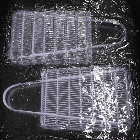 Rapid Liquid Printing creates lamps and bags on demand at Design Miami ...