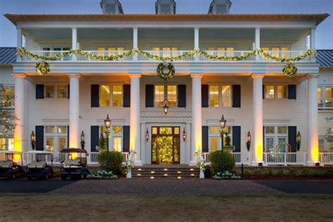 Christmas Brunch | River House at Montage Palmetto Bluff, Bluffton