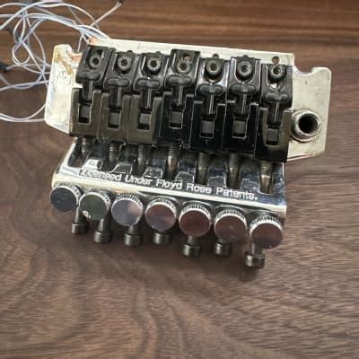 How to Install Graph Tech Piezo On Floyd Rose 的图像结果