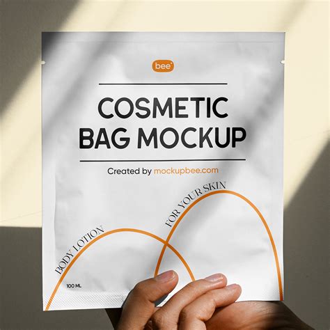 Free Packaging Mockups - mockupbee