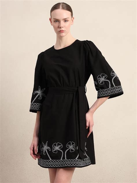 Buy Shift Dresses For Women Online at Best Prices