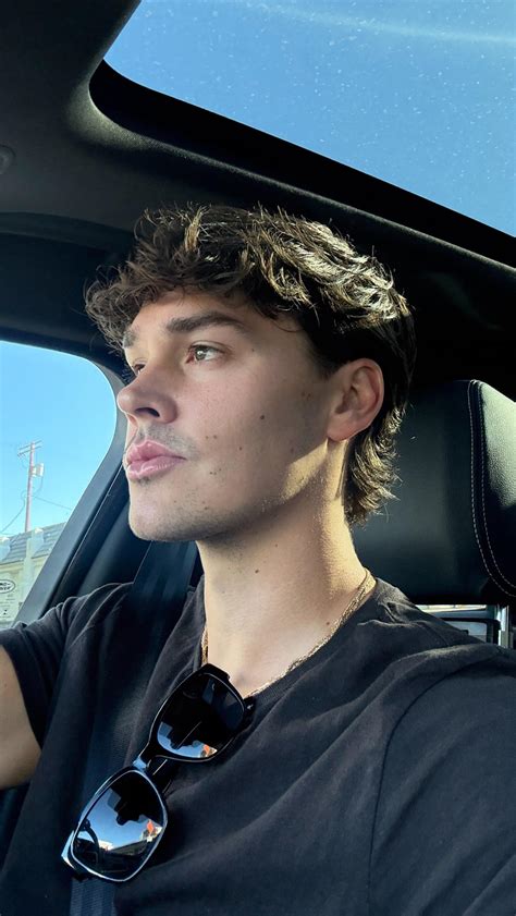 Noah Beck Thick Neck