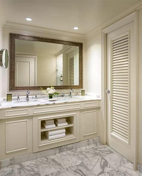 Partial Ocean View 1 King in Hawaii Big Island | Fairmont Orchid - Hawaii