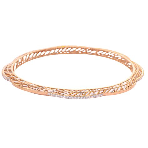 Buy Flower-Shaped Gold Bangle | Zaveri Bros