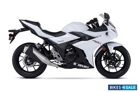 Suzuki Gixxer 250 Motorcycle Picture Gallery - Bikes4Sale